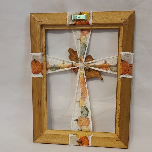 Frame Cross Art Pumpkin And Leaf Handmade - Picture 2 of 8